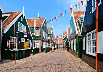 Zaanse Schans Windmills, Cheese Factory, Volendam and Marken (No Ferry)